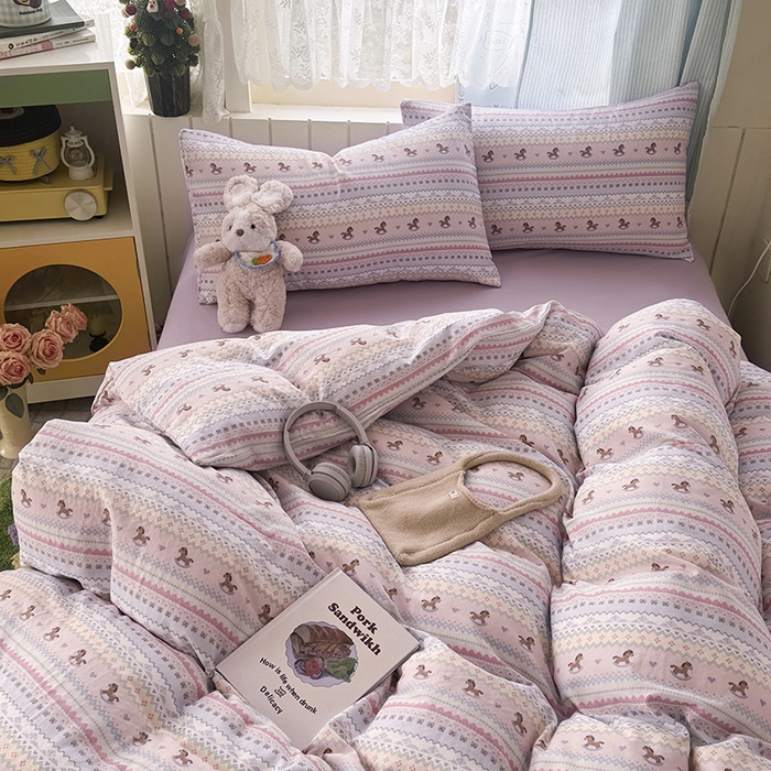 91家纺网 家纺一手货源 找家纺 爱思佳 2026新款全棉纯棉双层纱基款系列四件套 千禧马