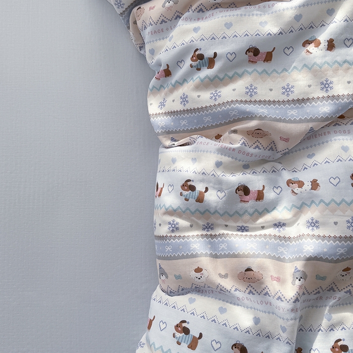 91家纺网 家纺一手货源 找家纺 爱思佳 2026新款全棉纯棉双层纱基款系列四件套 雪花狗