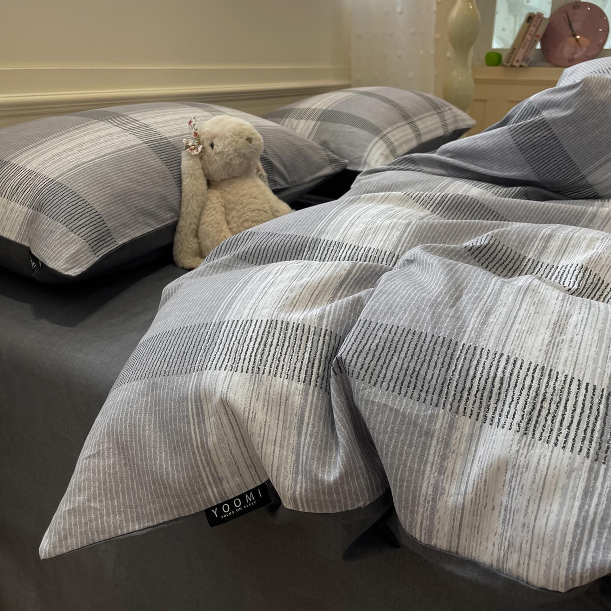 91家纺网 家纺一手货源 找家纺 涵宸家纺 2026新款全棉印花四件套-良品-场景一 洛卡