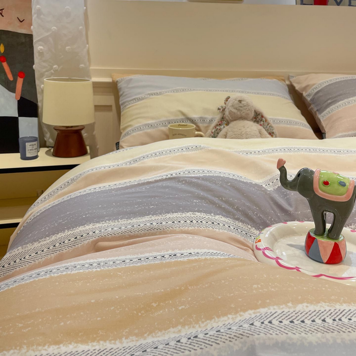 91家纺网 家纺一手货源 找家纺 涵宸家纺 2026新款全棉印花四件套-良品-场景一 卡曼