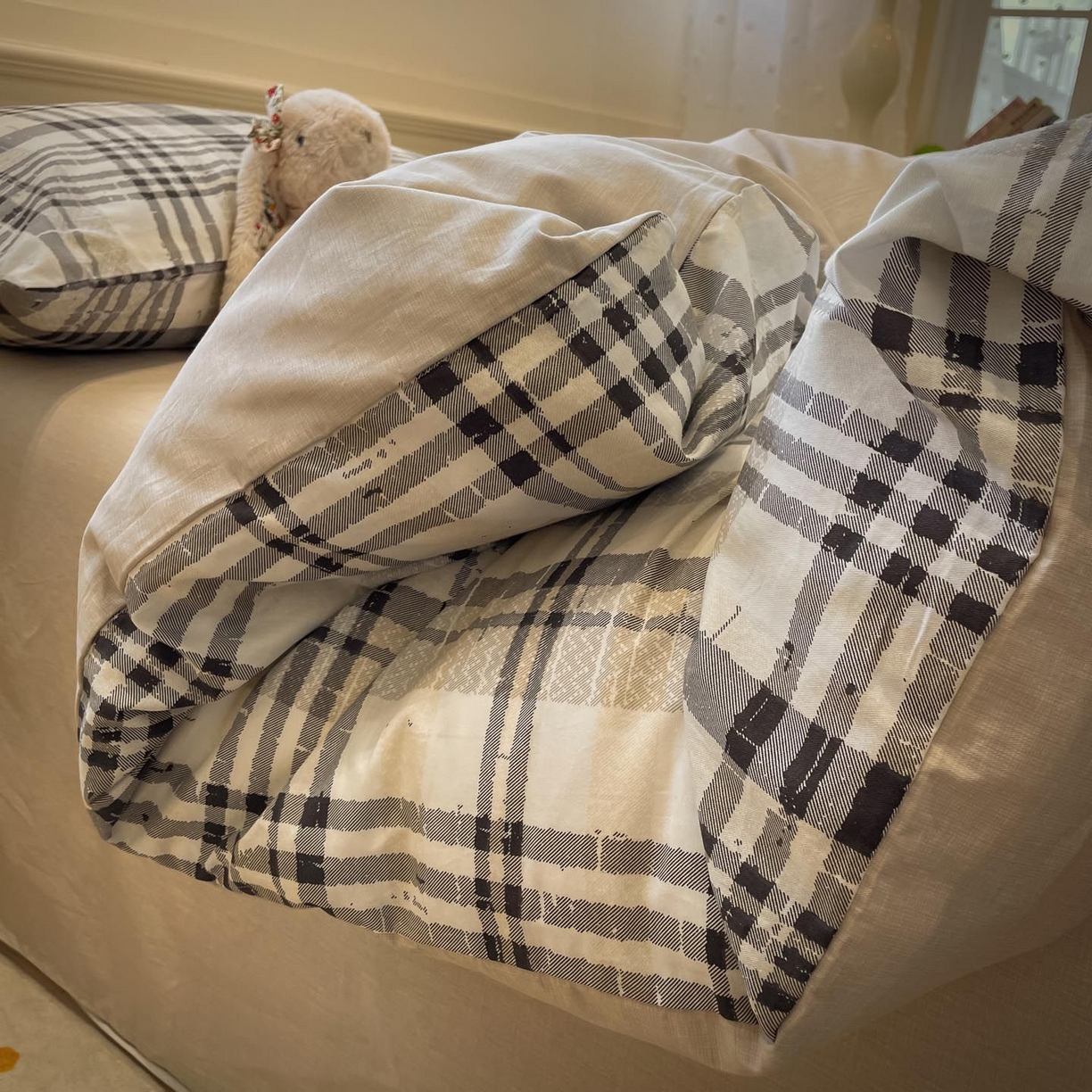 91家纺网 家纺一手货源 找家纺 涵宸家纺 2026新款全棉印花四件套-良品-场景一 郎格