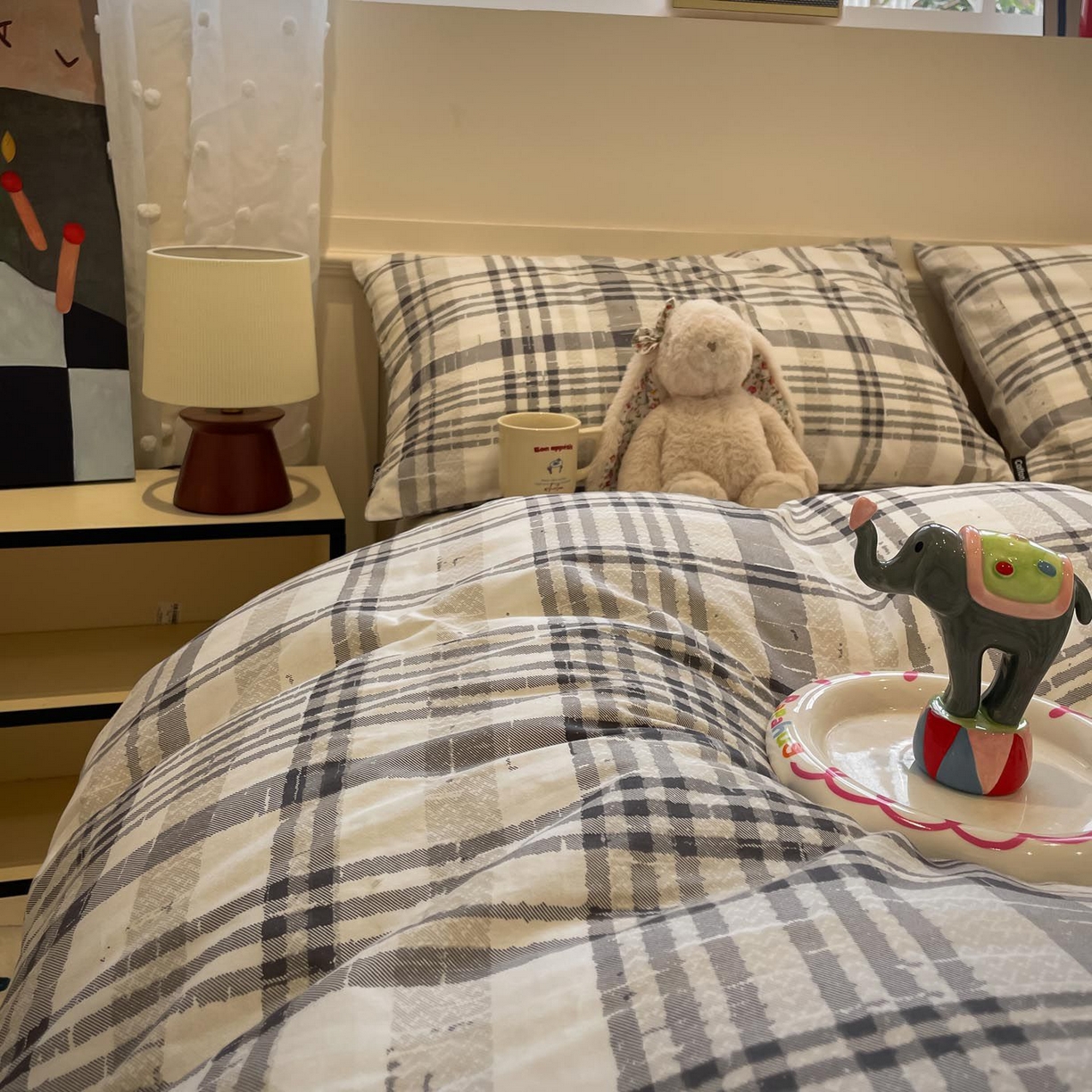 91家纺网 家纺一手货源 找家纺 涵宸家纺 2026新款全棉印花四件套-良品-场景一 郎格