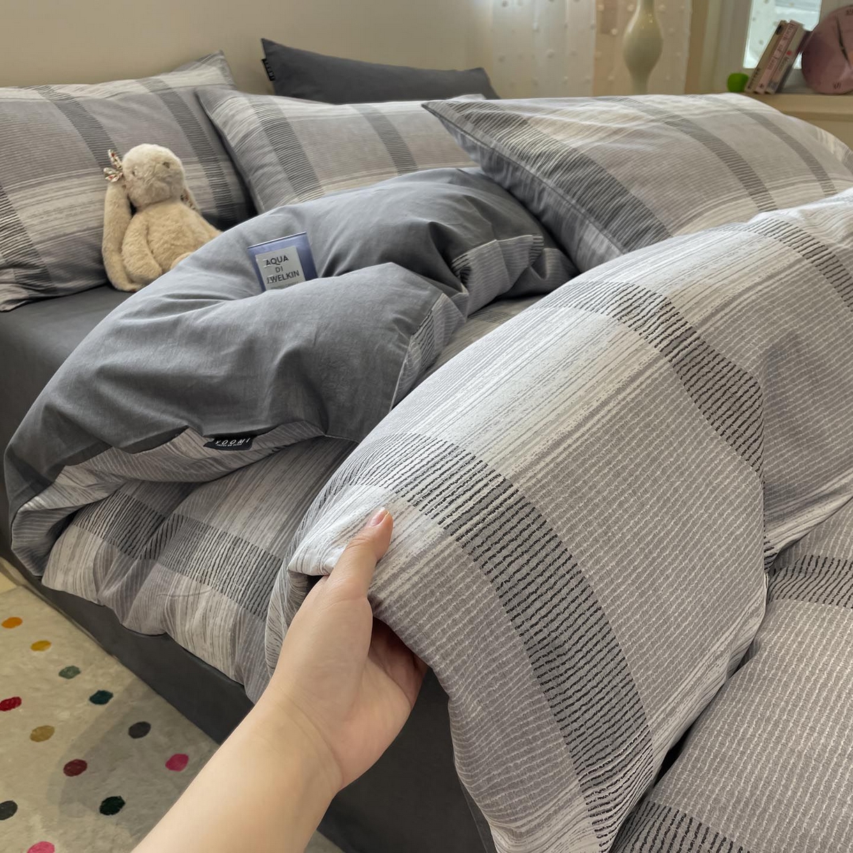 91家纺网 家纺一手货源 找家纺 涵宸家纺 2026新款全棉印花四件套-良品-场景一 洛卡