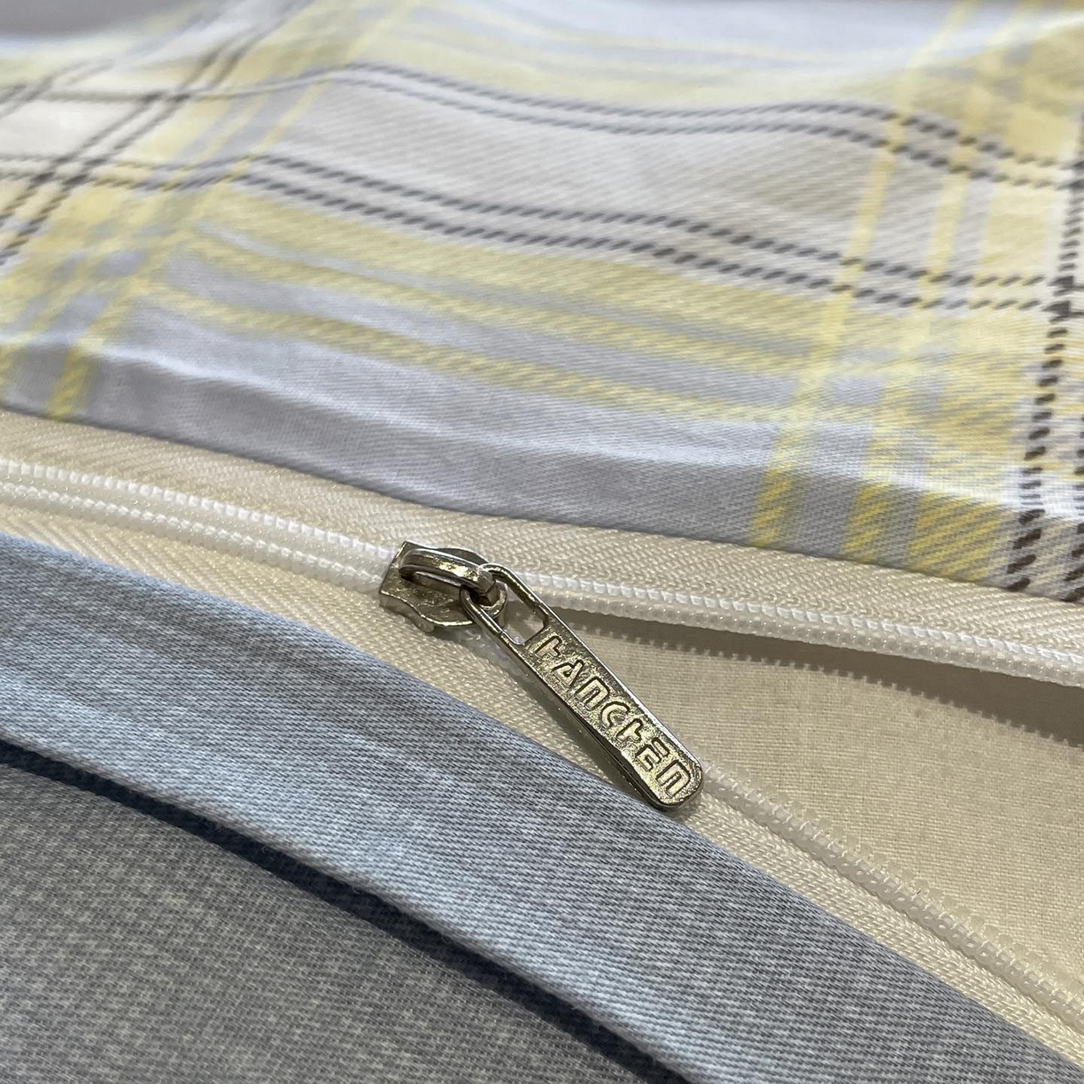 91家纺网 家纺一手货源 找家纺 涵宸家纺 2026新款全棉印花四件套-良品-场景一 莫妮兰