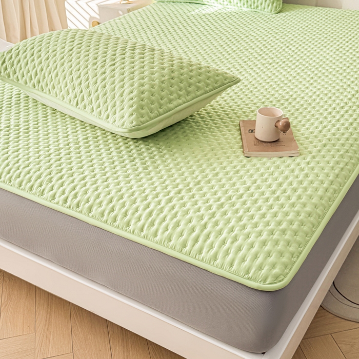 91家纺网 家纺一手货源 找家纺 予梦家纺 2026新款蚕丝夹棉床笠 布兰德-草绿