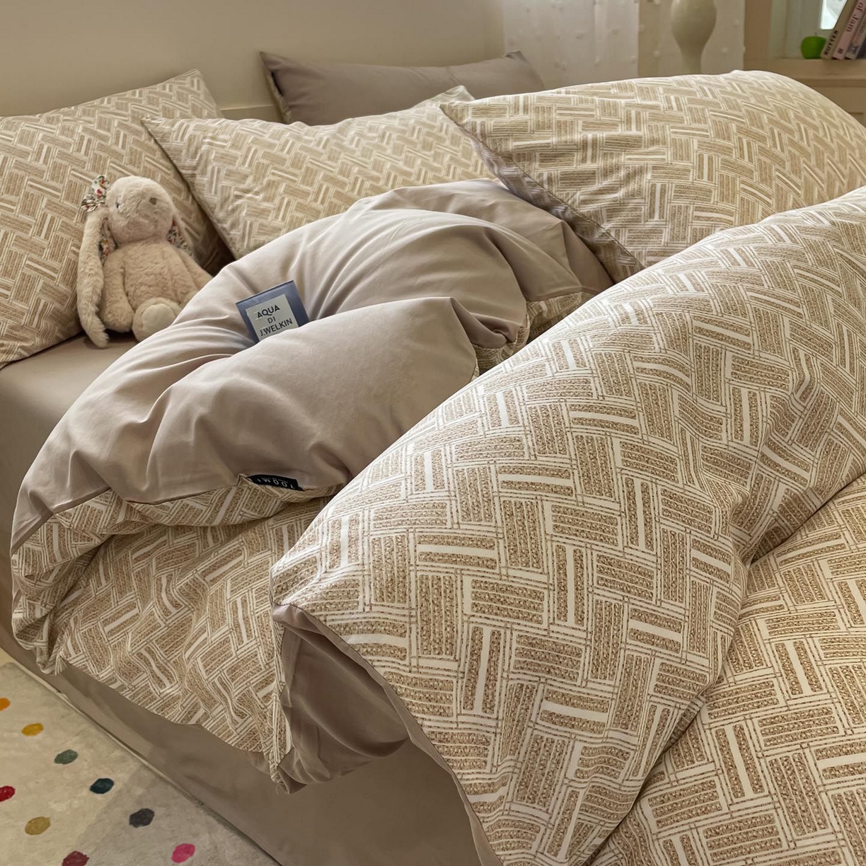 91家纺网 家纺一手货源 找家纺 涵宸家纺 2026新款全棉印花四件套-良品-场景一 云沫