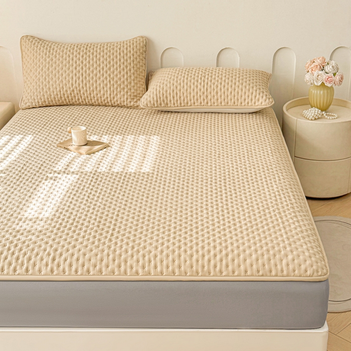 91家纺网 家纺一手货源 找家纺 予梦家纺 2026新款蚕丝夹棉床笠 布兰德-卡其