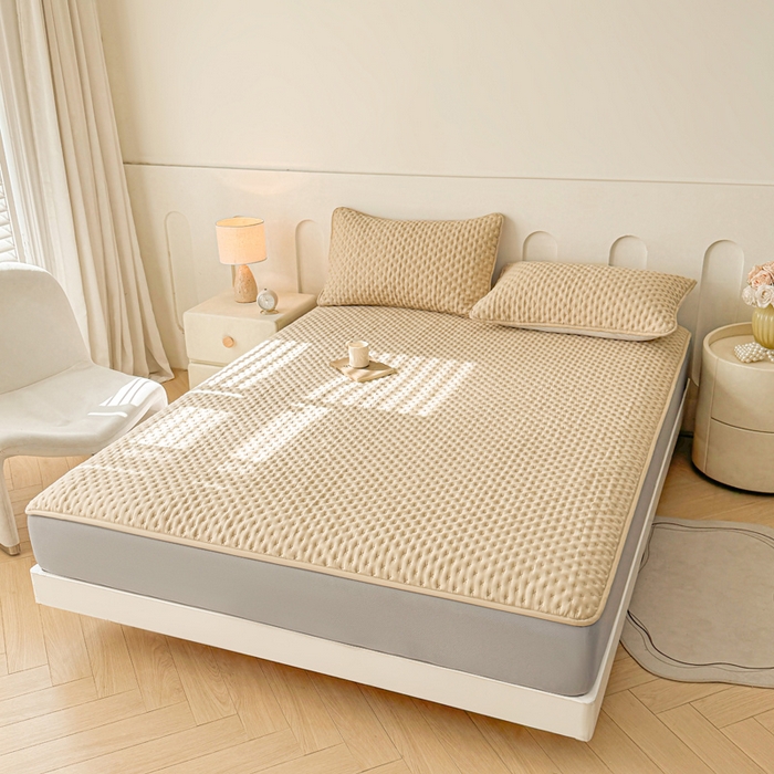 91家纺网 家纺一手货源 找家纺 予梦家纺 2026新款蚕丝夹棉床笠 布兰德-卡其