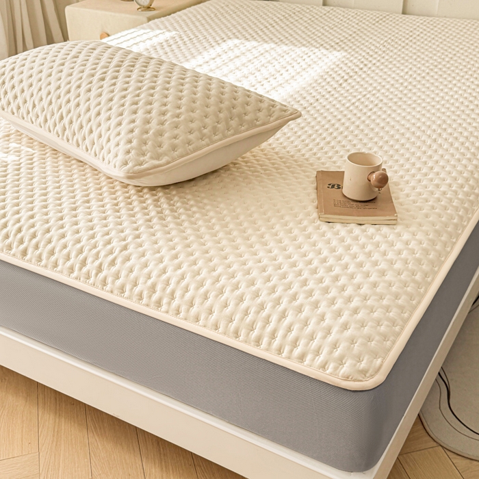 91家纺网 家纺一手货源 找家纺 予梦家纺 2026新款蚕丝夹棉床笠 布兰德-米黄