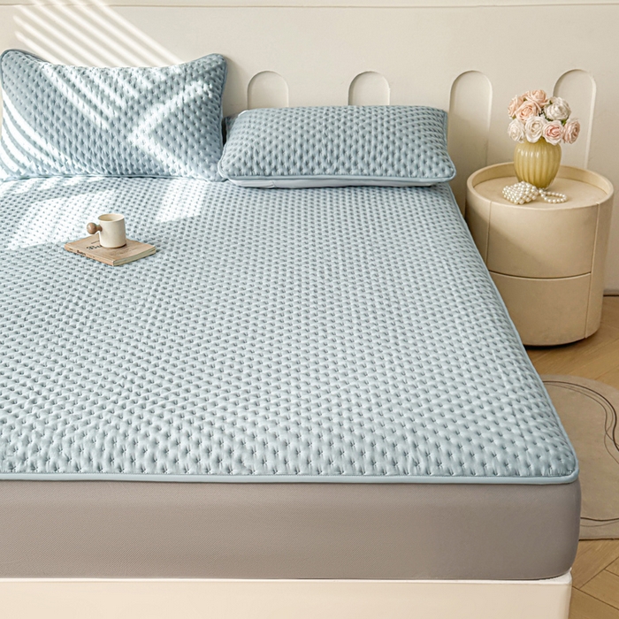 91家纺网 家纺一手货源 找家纺 予梦家纺 2026新款蚕丝夹棉床笠 布兰德-雾蓝