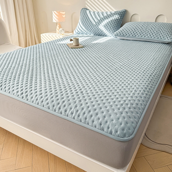 91家纺网 家纺一手货源 找家纺 予梦家纺 2026新款蚕丝夹棉床笠 布兰德-雾蓝