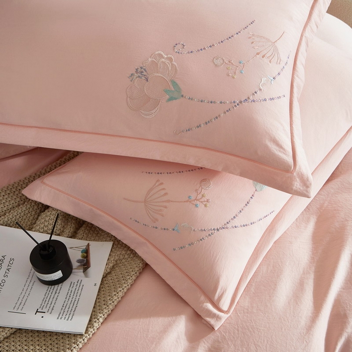 91家纺网 家纺一手货源 找家纺 金纱玉纺家纺 2026新款轻奢工艺绣花四件套（提供买家秀） 繁花似锦-粉