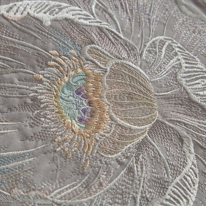 91家纺网 家纺一手货源 找家纺 金纱玉纺家纺 2026新款轻奢工艺绣花四件套（提供买家秀） 繁花似锦-灰