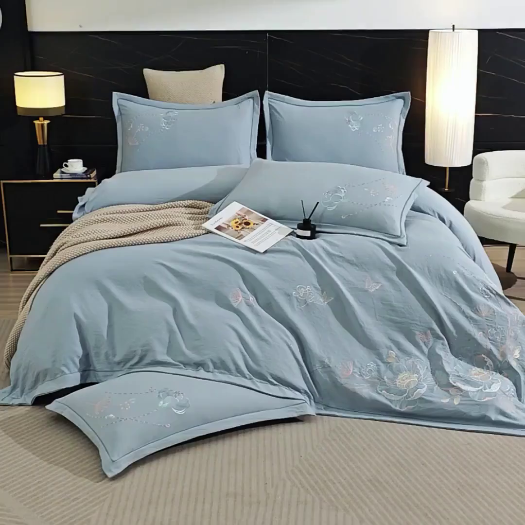 91家纺网 家纺一手货源 找家纺 金纱玉纺家纺 2026新款轻奢工艺绣花四件套（提供买家秀） 繁花似锦-蓝