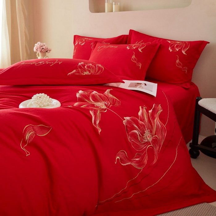 91家纺网 家纺一手货源 找家纺 金纱玉纺家纺 2026新款轻奢工艺绣花四件套（提供买家秀） 绚丽-大红