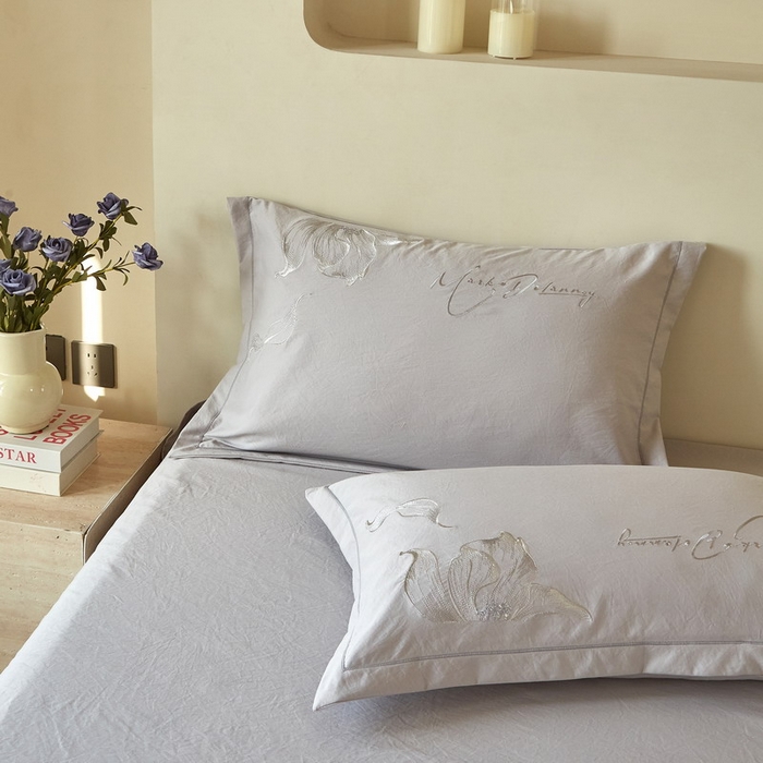 91家纺网 家纺一手货源 找家纺 金纱玉纺家纺 2026新款轻奢工艺绣花四件套（提供买家秀） 绚丽-灰