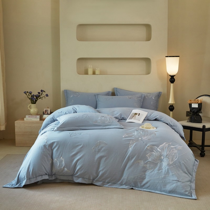 91家纺网 家纺一手货源 找家纺 金纱玉纺家纺 2026新款轻奢工艺绣花四件套（提供买家秀） 绚丽-蓝