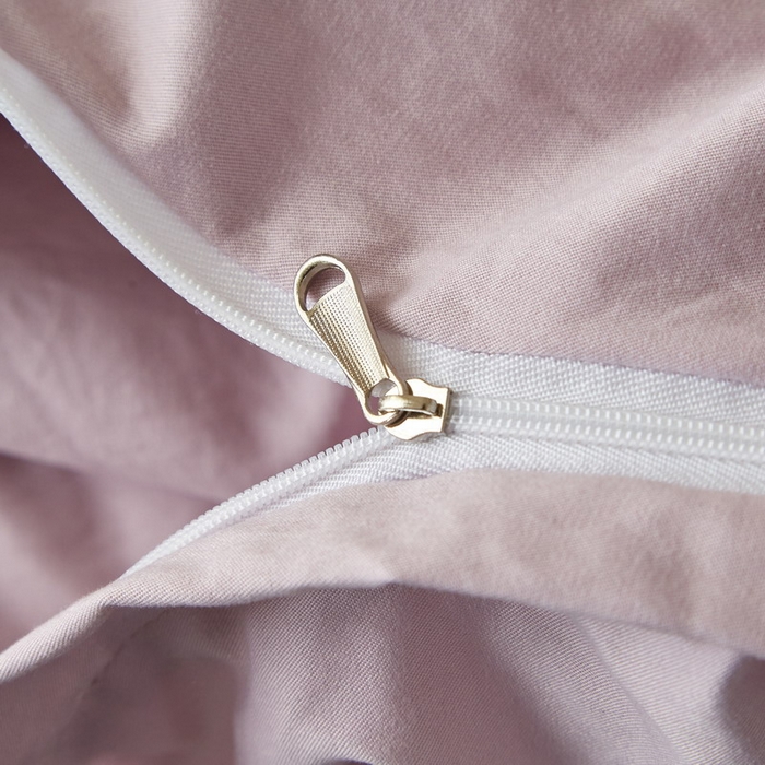 91家纺网 家纺一手货源 找家纺 金纱玉纺家纺 2026新款轻奢工艺绣花四件套（提供买家秀） 绚丽-紫