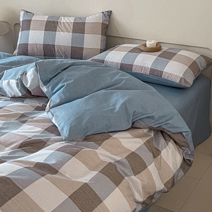 91家纺网 家纺一手货源 找家纺 涵宸家纺 2026新款全棉印花四件套-良品-场景二 格律-兰