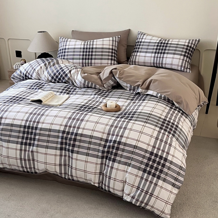 91家纺网 家纺一手货源 找家纺 涵宸家纺 2026新款全棉印花四件套-良品-场景二 琥珀