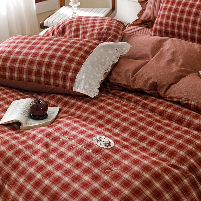 91家纺网 家纺一手货源 找家纺 菊上家纺 2026新品全棉高密水洗床盖四件套-米兰系列 米兰-红