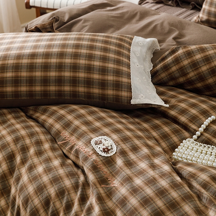 91家纺网 家纺一手货源 找家纺 菊上家纺 2026新品全棉高密水洗床盖四件套-米兰系列 米兰-咖