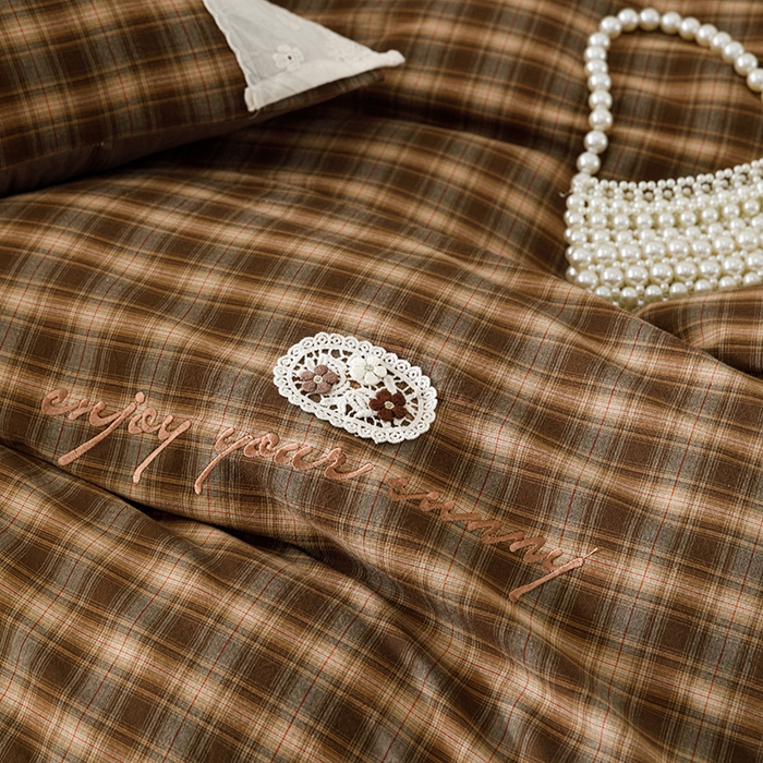 91家纺网 家纺一手货源 找家纺 菊上家纺 2026新品全棉高密水洗床盖四件套-米兰系列 米兰-咖