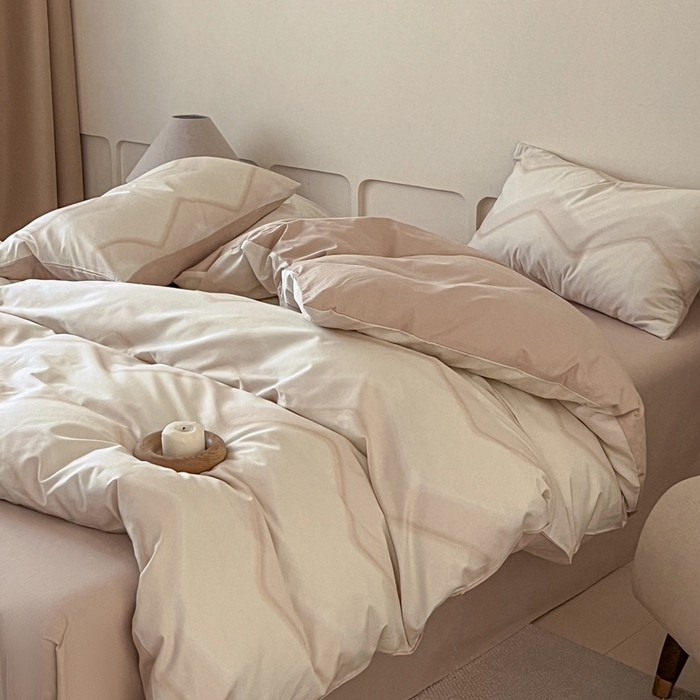 91家纺网 家纺一手货源 找家纺 涵宸家纺 2026新款全棉印花四件套-良品-场景二 摩卡