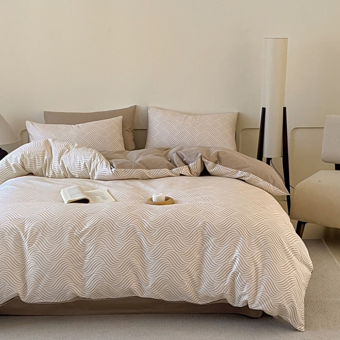 91家纺网 家纺一手货源 找家纺 涵宸家纺 2026新款全棉印花四件套-良品-场景二 浅忆