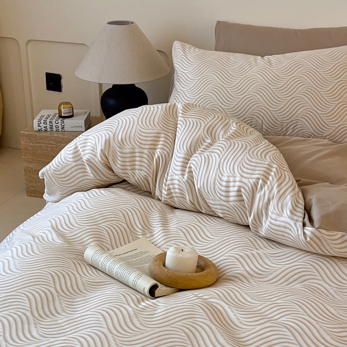 91家纺网 家纺一手货源 找家纺 涵宸家纺 2026新款全棉印花四件套-良品-场景二 浅忆