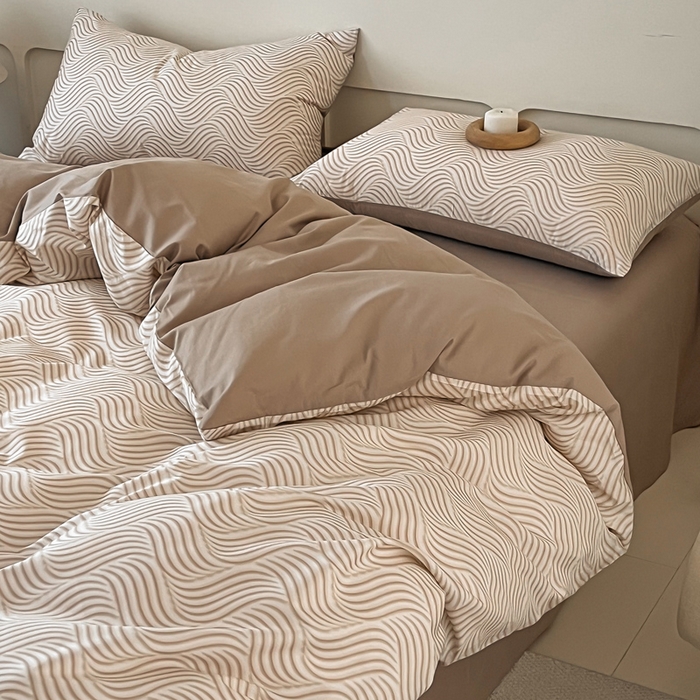 91家纺网 家纺一手货源 找家纺 涵宸家纺 2026新款全棉印花四件套-良品-场景二 浅忆