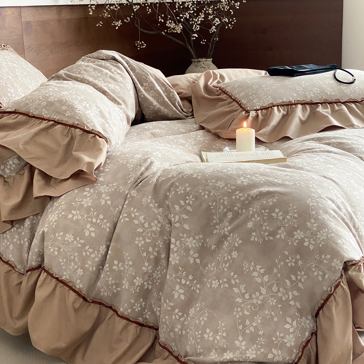 91家纺网 家纺一手货源 找家纺 曼布缇 2026新品全棉色织提花四件套-曼妮会员减20 控价：券后348元起 曼妮-摩卡