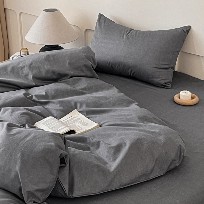 91家纺网 家纺一手货源 找家纺 涵宸家纺 2026新款全棉印花四件套-良品-场景二 云纹-深深灰