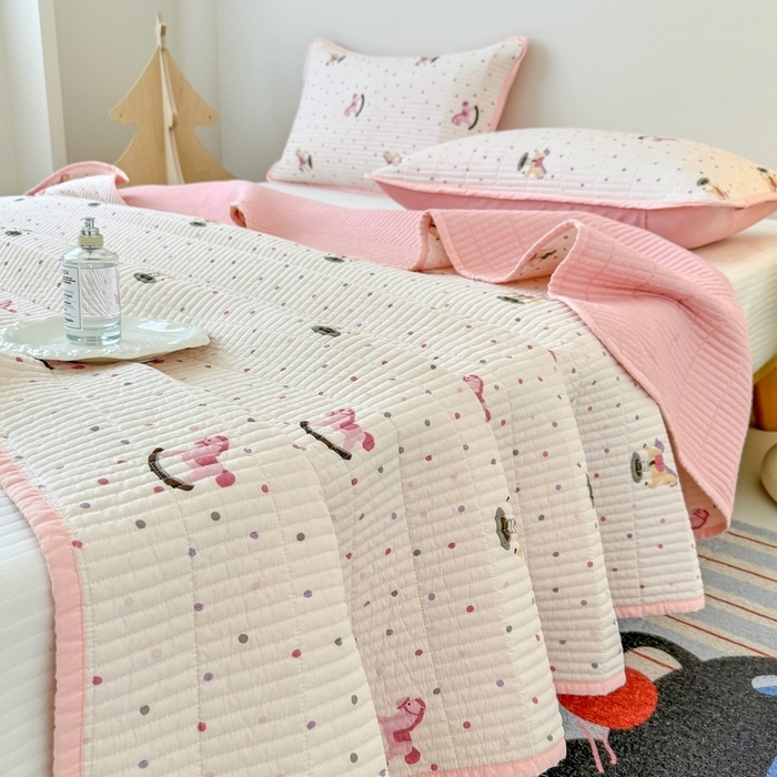 91家纺网 家纺一手货源 找家纺 （总）橙子家居 2025新款双面全棉纯棉砂洗夹棉床盖三件套