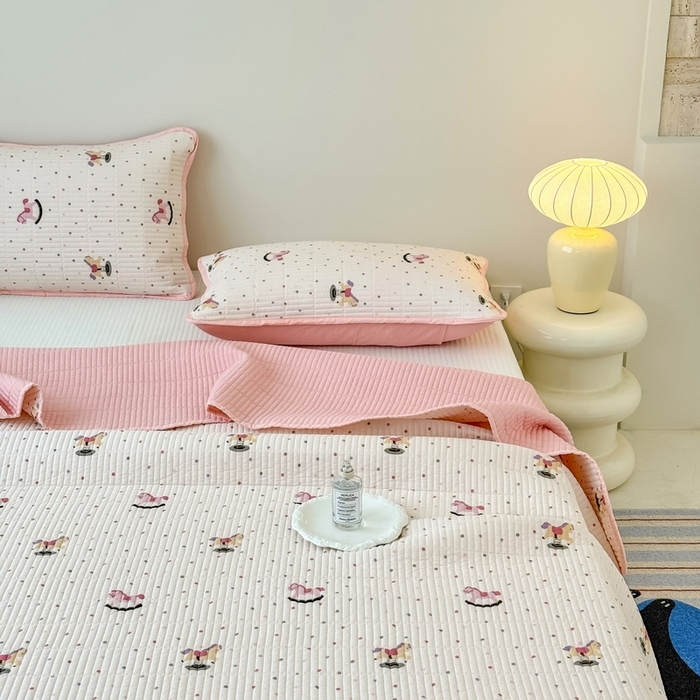 91家纺网 家纺一手货源 找家纺 （总）橙子家居 2025新款双面全棉纯棉砂洗夹棉床盖三件套