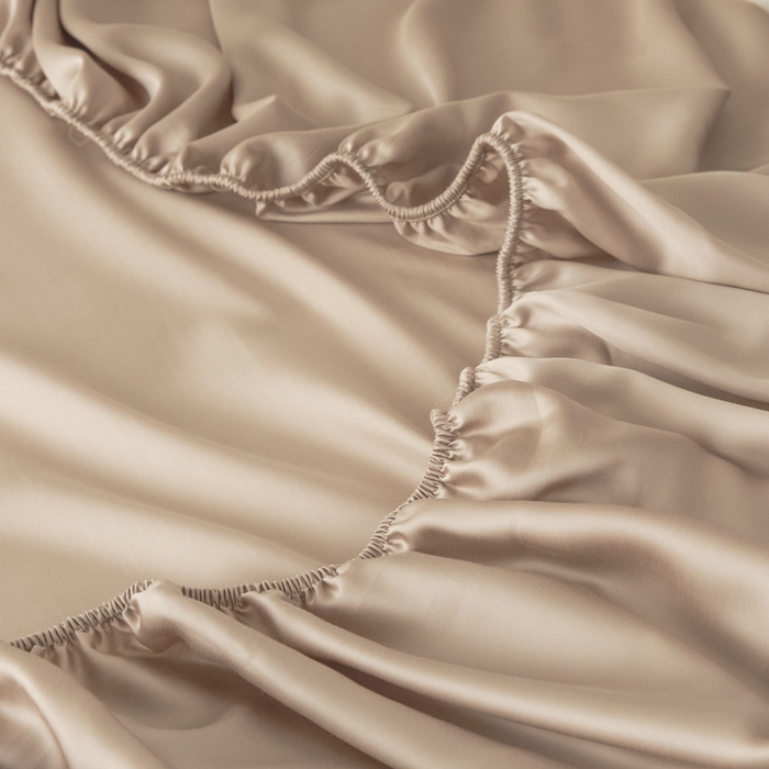 91家纺网 家纺一手货源 找家纺 涵宸家纺 2026新款纯色天丝棉单床笠-场景一 床笠-奶茶杏