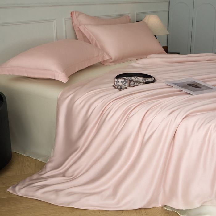 91家纺网 家纺一手货源 找家纺 涵宸家纺 2026新款纯色天丝棉单被套-场景一 玫瑰粉+象牙白