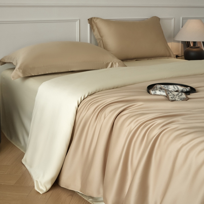 91家纺网 家纺一手货源 找家纺 涵宸家纺 2026新款纯色天丝棉四件套-场景一 奶茶杏+象牙白