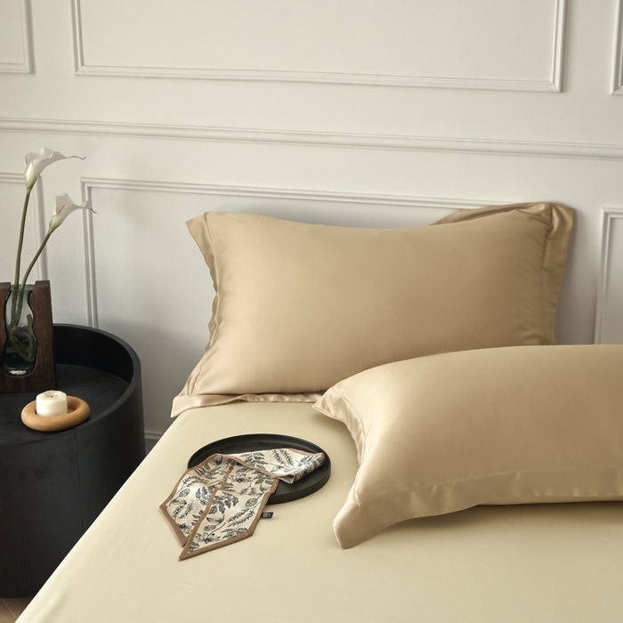 91家纺网 家纺一手货源 找家纺 涵宸家纺 2026新款纯色天丝棉四件套-场景一 奶茶杏+象牙白