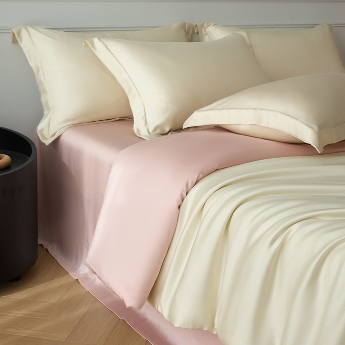 91家纺网 家纺一手货源 找家纺 涵宸家纺 2026新款纯色天丝棉四件套-场景一 象牙白+玫瑰粉