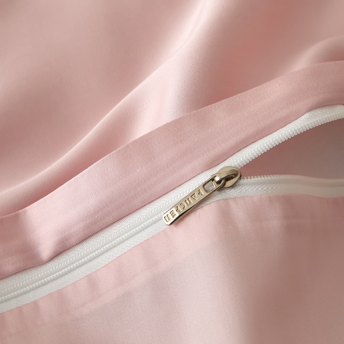 91家纺网 家纺一手货源 找家纺 涵宸家纺 2026新款纯色天丝棉四件套-场景一 象牙白+玫瑰粉