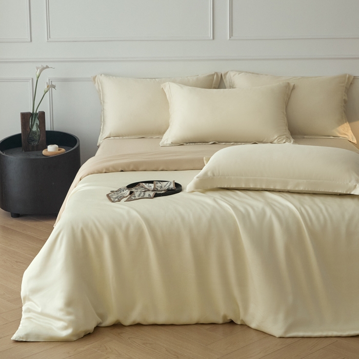 91家纺网 家纺一手货源 找家纺 涵宸家纺 2026新款纯色天丝棉四件套-场景一 象牙白+奶茶杏