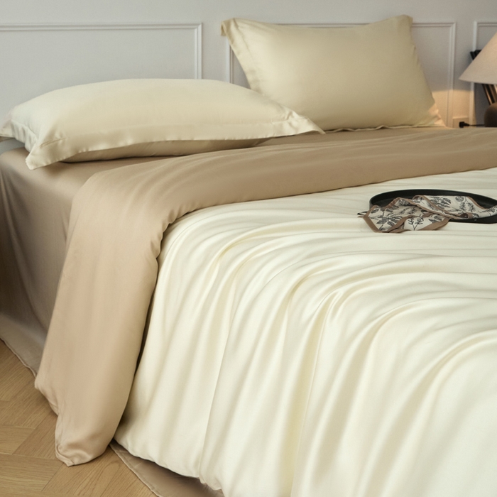 91家纺网 家纺一手货源 找家纺 涵宸家纺 2026新款纯色天丝棉四件套-场景一 象牙白+奶茶杏