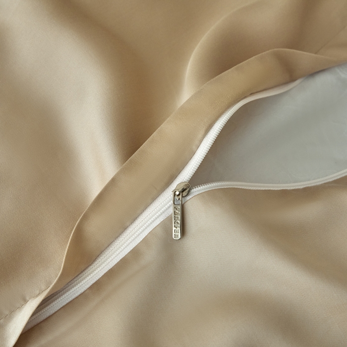 91家纺网 家纺一手货源 找家纺 涵宸家纺 2026新款纯色天丝棉四件套-场景一 象牙白+奶茶杏