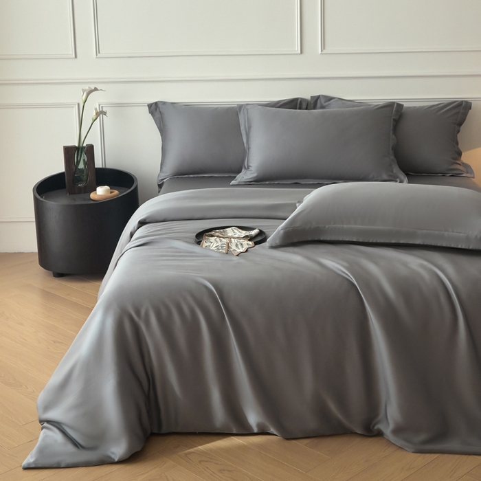 91家纺网 家纺一手货源 找家纺 涵宸家纺 2026新款纯色天丝棉四件套-场景一 星夜灰