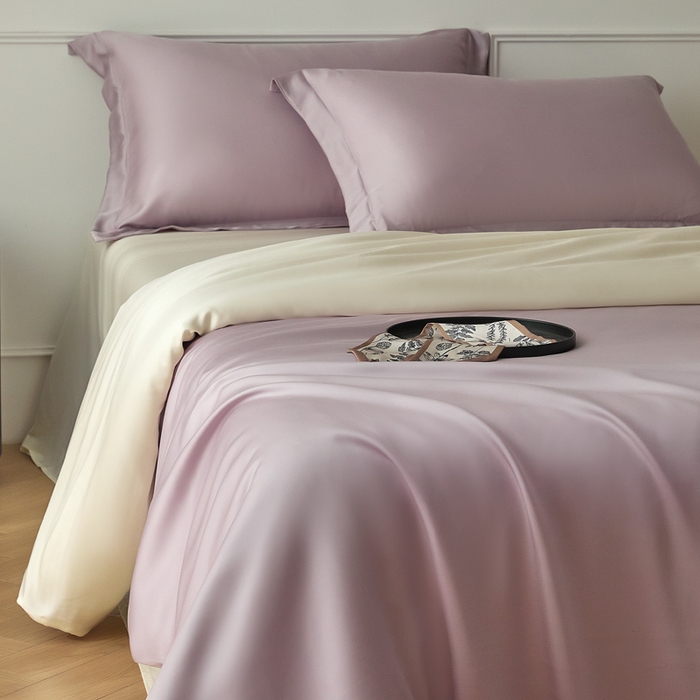 91家纺网 家纺一手货源 找家纺 涵宸家纺 2026新款纯色天丝棉四件套-场景一 紫语+象牙白