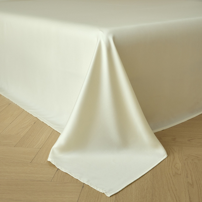 91家纺网 家纺一手货源 找家纺 涵宸家纺 2026新款纯色天丝棉四件套-场景一 紫语+象牙白