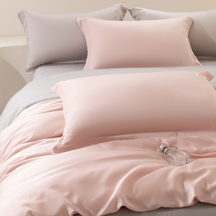 91家纺网 家纺一手货源 找家纺 涵宸家纺 2026新款纯色天丝棉单被套-场景二 玫瑰粉+时尚灰