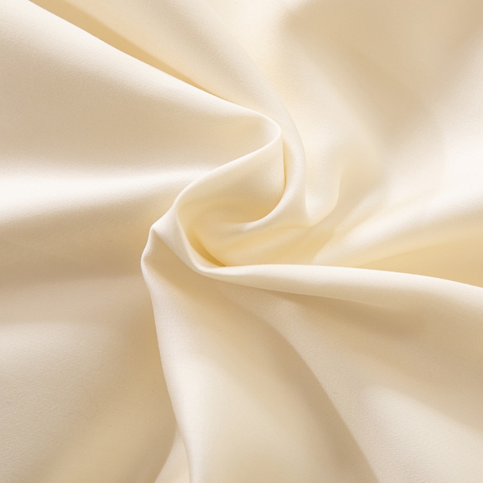 91家纺网 家纺一手货源 找家纺 涵宸家纺 2026新款纯色天丝棉四件套-场景二 象牙白+玫瑰粉