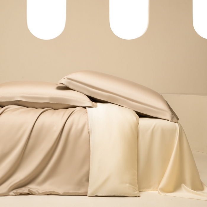 91家纺网 家纺一手货源 找家纺 涵宸家纺 2026新款纯色天丝棉单被套-场景二 奶茶杏+象牙白